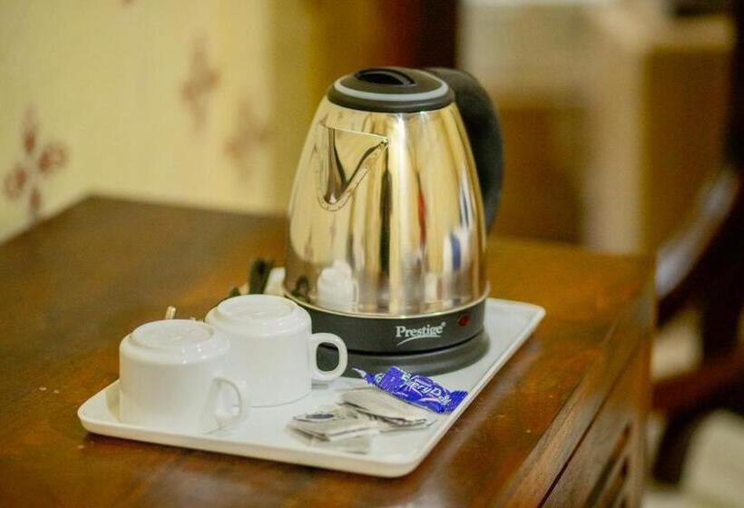 בית מלון כפרי The Oberoi Luxurious Camp