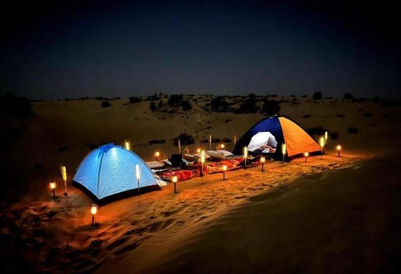 בית מלון כפרי The Oberoi Luxurious Camp