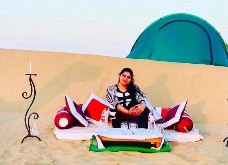 בית מלון כפרי The Oberoi Luxurious Camp