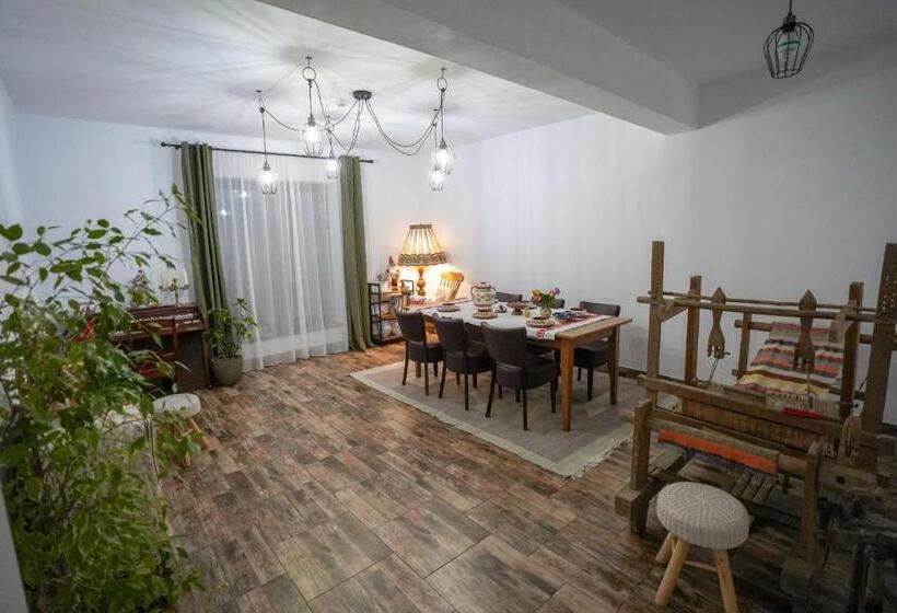 Пансион La 2 Pruni