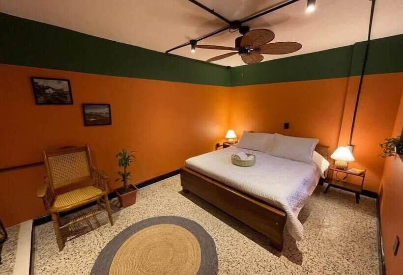 مبيت وإفطار La Bonita Guesthouse