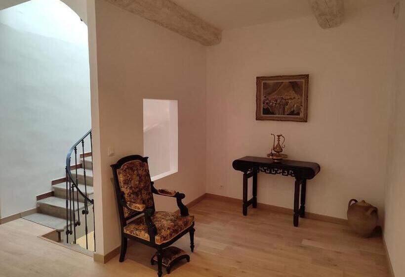 ベッドアンドブレックファースト Le Clos Du Grenadier, Maison D Hôtes