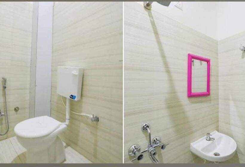 Отель Treebo Om Shree Banaras