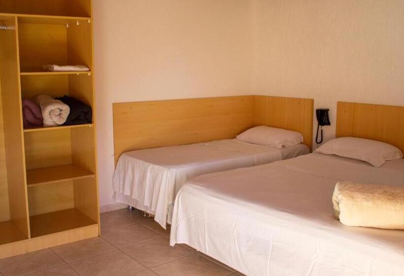 Отель Goldmen Select Guarapuava