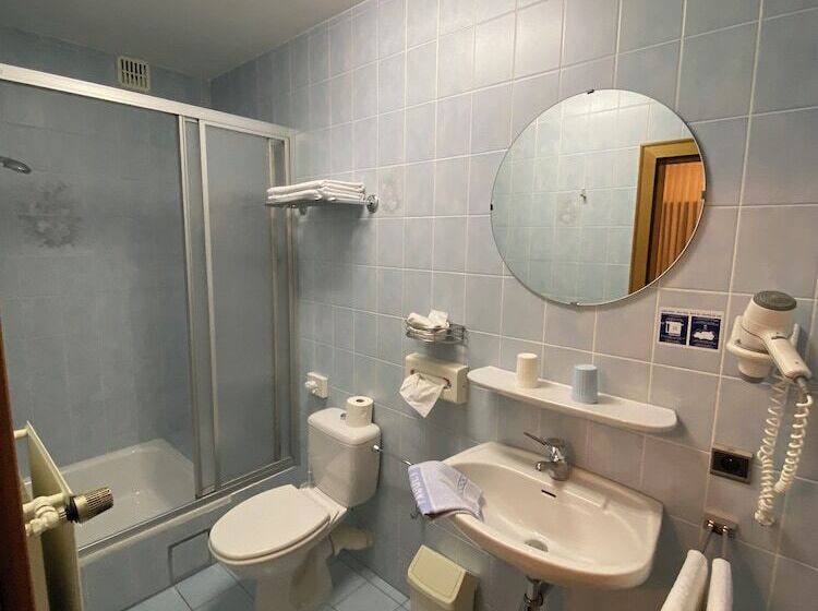 בית מלון כפרי Altitude