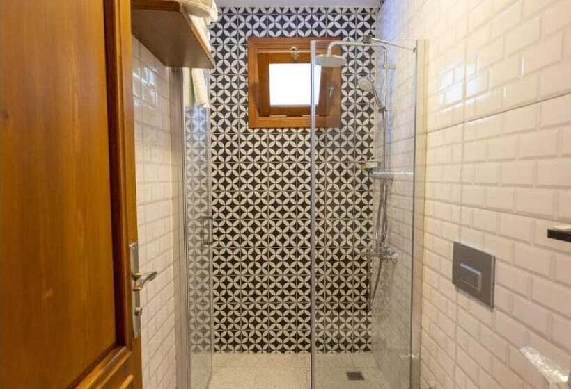 בית מלון כפרי Portofino Urla Boutique