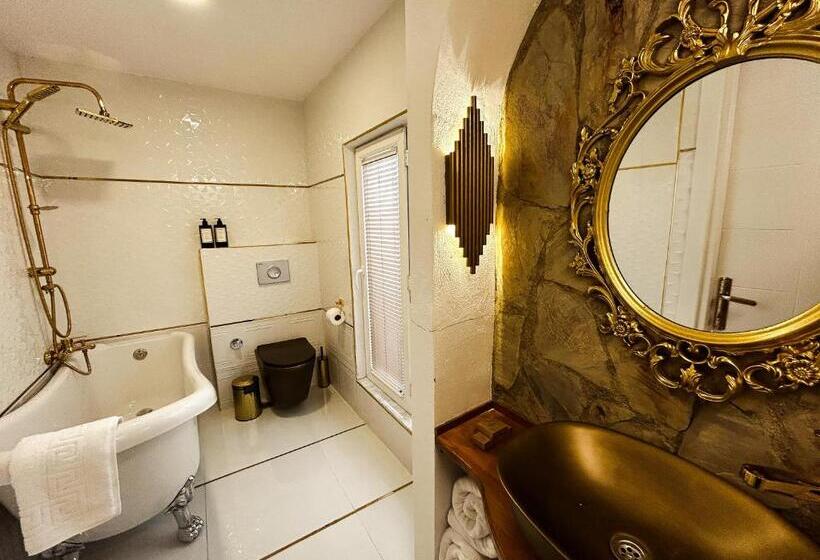 בית מלון כפרי Portofino Urla Boutique