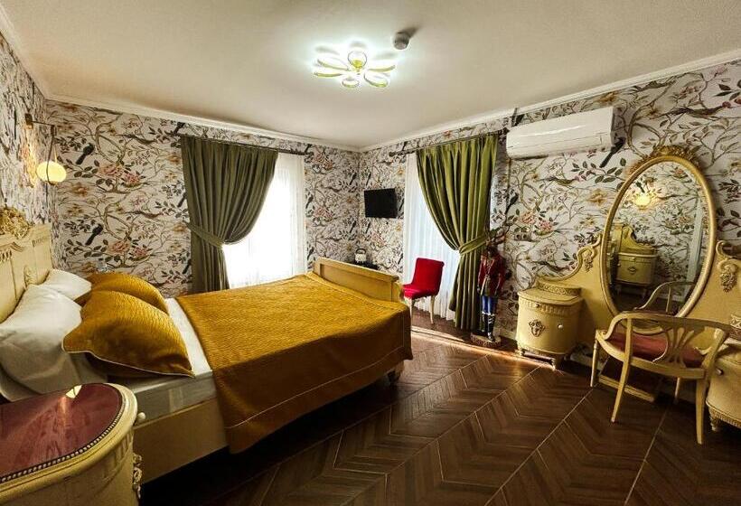 בית מלון כפרי Portofino Urla Boutique