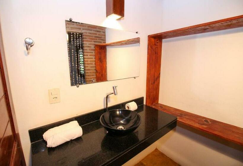 בית מלון כפרי Pousada Palm Beach Praia De Caetanos