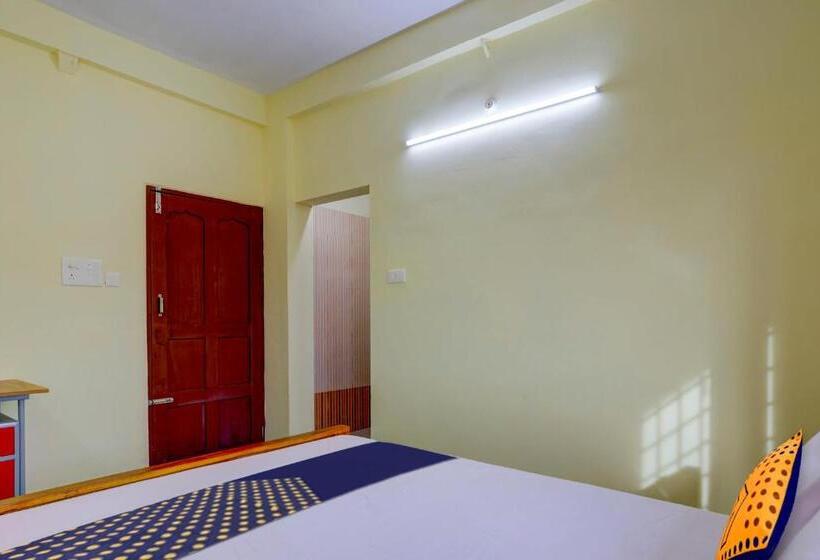 فندق Spot On Green Inn