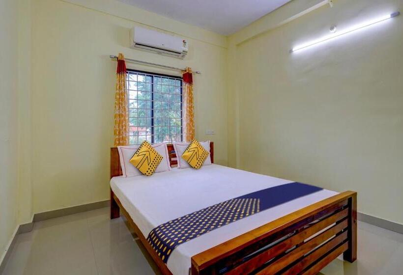 فندق Spot On Green Inn