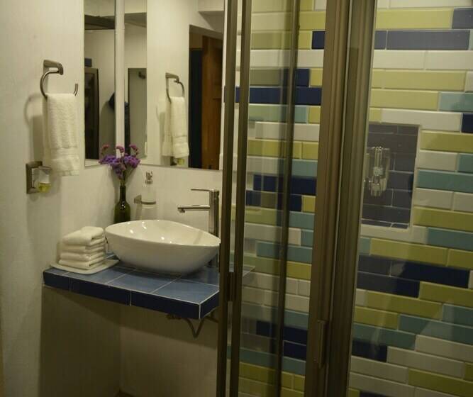 בית מלון כפרי Vinahel