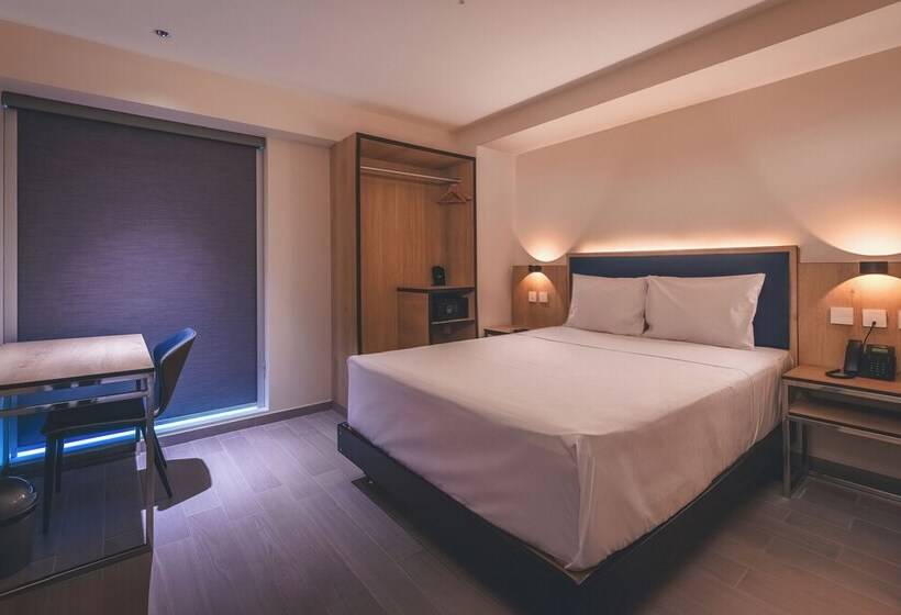 Lyz Business Hotel Piura