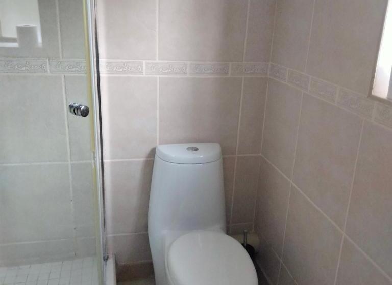 بنسيون Dutchess On Lake Guesthouse