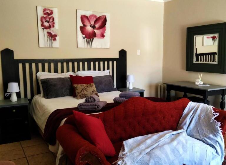 بنسيون Dutchess On Lake Guesthouse