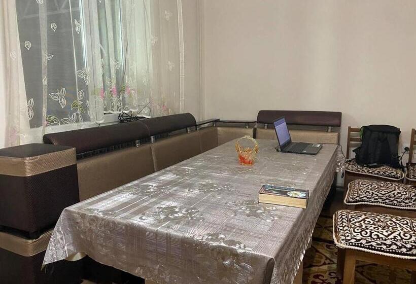 بنسيون Eaglemen S Guest House