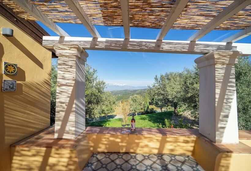 مبيت وإفطار Foresteria Di Serracavallo