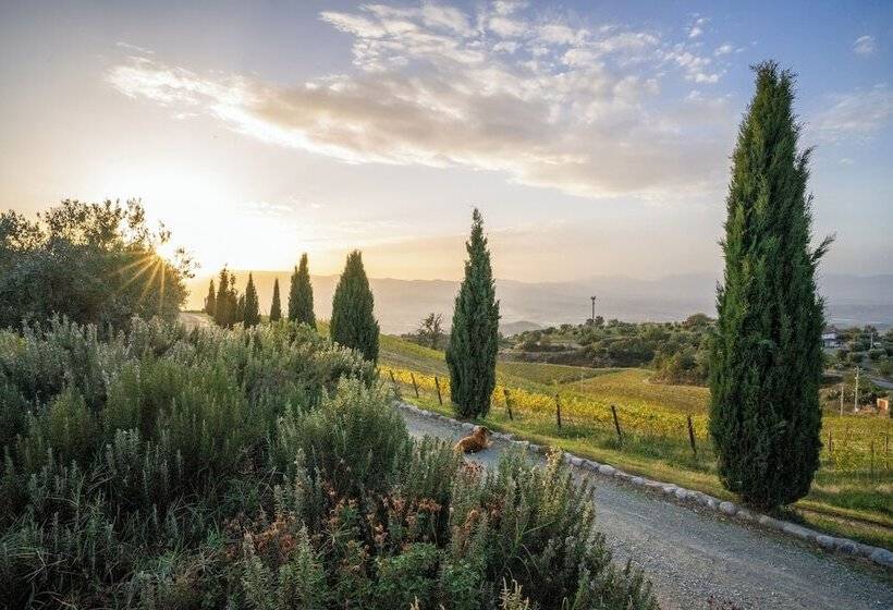 مبيت وإفطار Foresteria Di Serracavallo