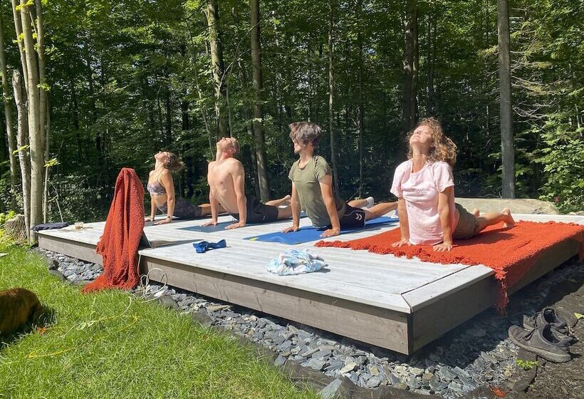 민박 Le Camp Caché Shefford