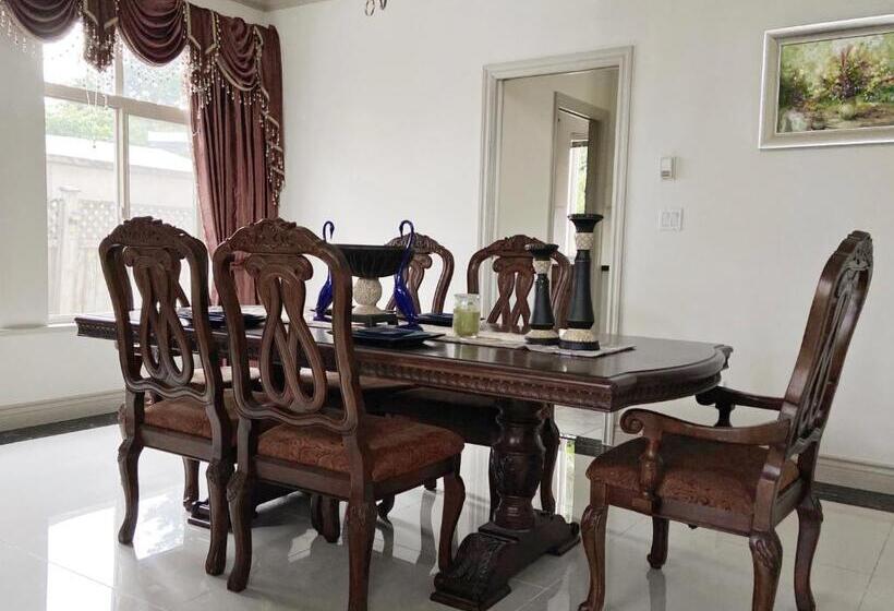 住宿加早餐 Richmond Seafair Garden