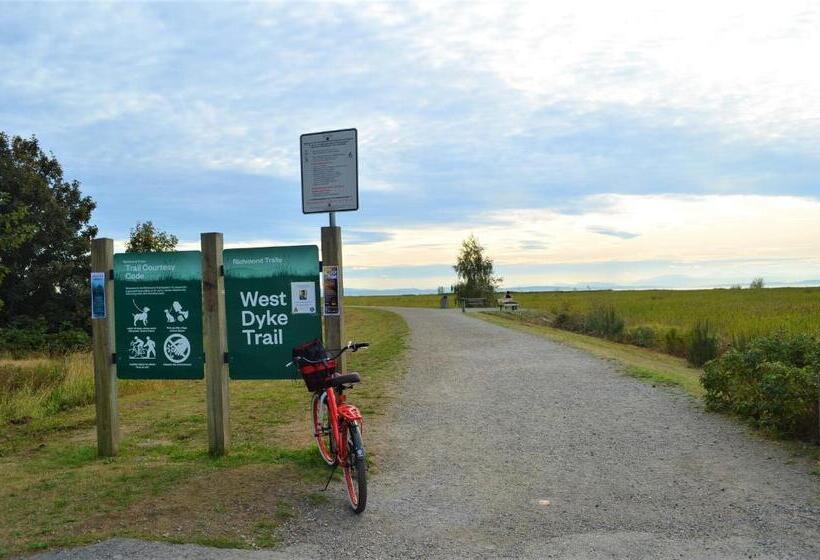 住宿加早餐 Richmond Seafair Garden