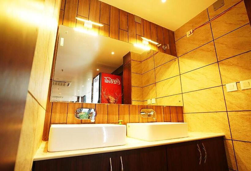 בית מלון כפרי Blue Waves