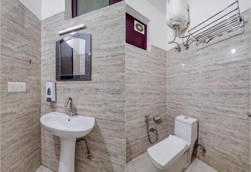 בית מלון כפרי Collection O Humming Bird