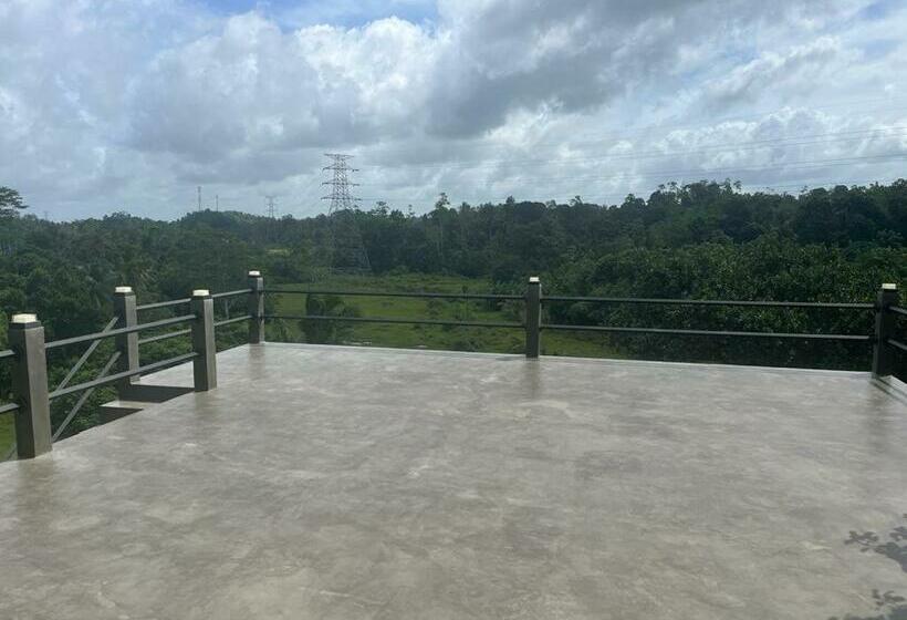 カプセルホテル Cinnamon Grove