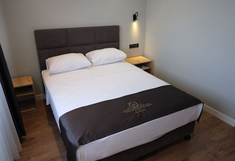 호텔 Grand Müdüroğlu