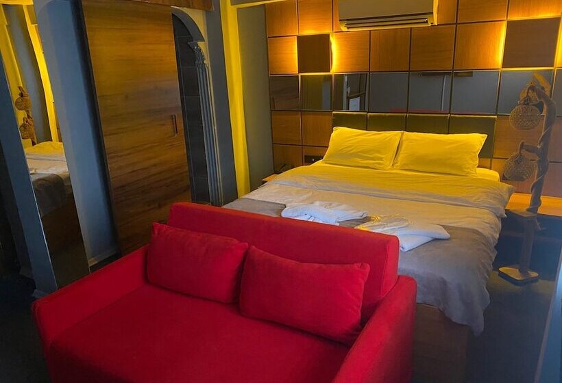 Отель Kadıköy Linda