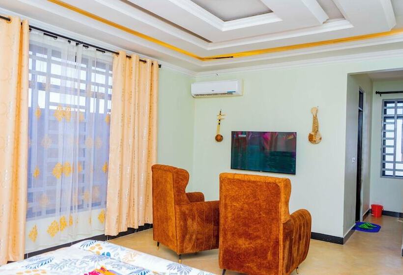 호텔 Mlimwa Hill Palace