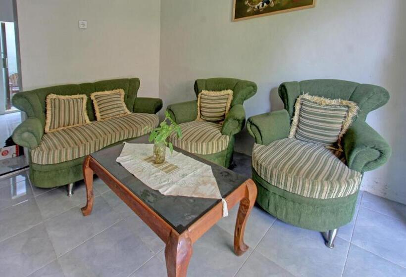 ホテル Oyo 92825 Kamar Lombok