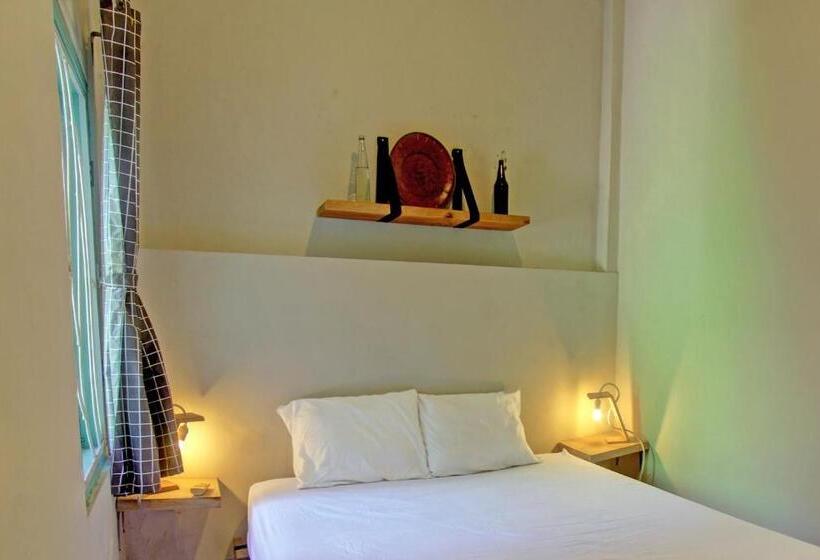 ホテル Oyo 92825 Kamar Lombok