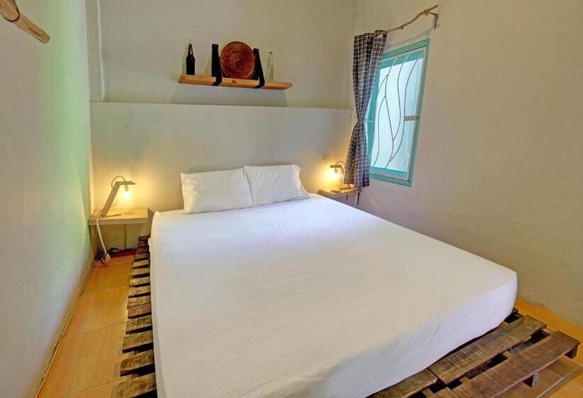 ホテル Oyo 92825 Kamar Lombok