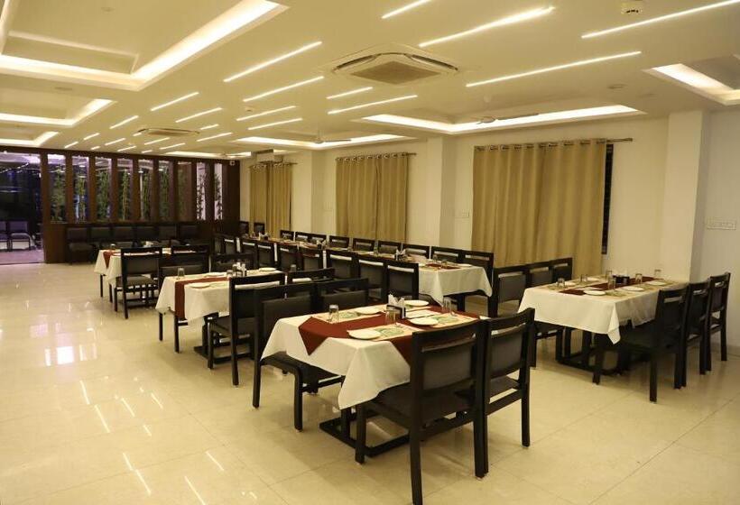 בית מלון כפרי Singhnature