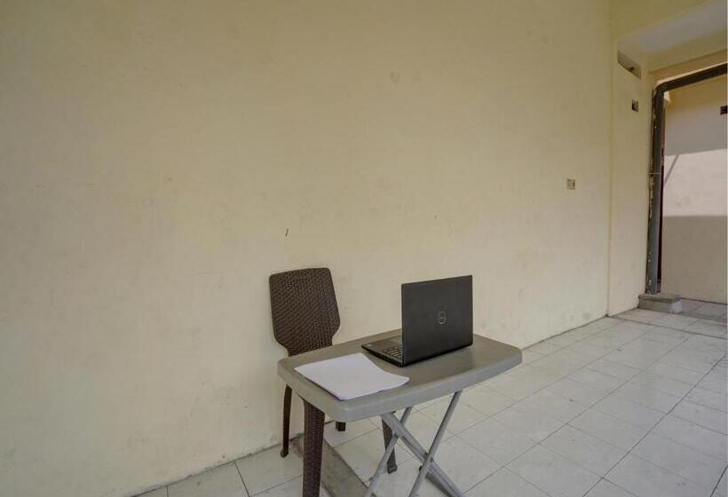 בית מלון כפרי Spot On 92902 Sunyoto Homestay Syariah