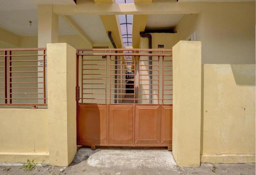 בית מלון כפרי Spot On 92902 Sunyoto Homestay Syariah