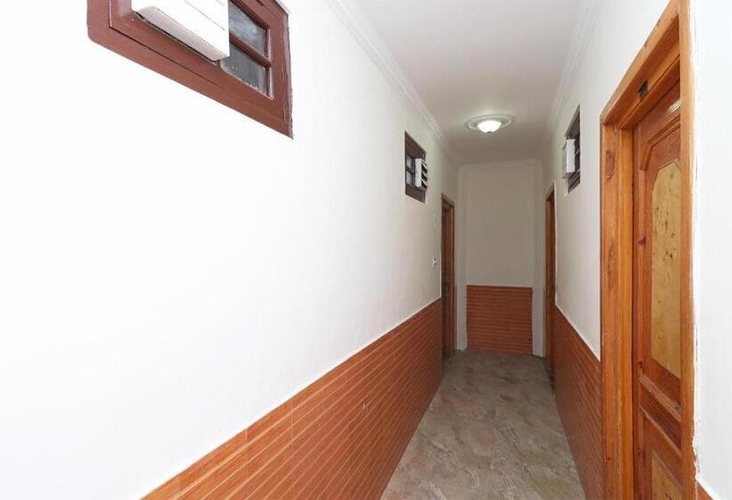 Oyo Flagship Hotel Aakarsh