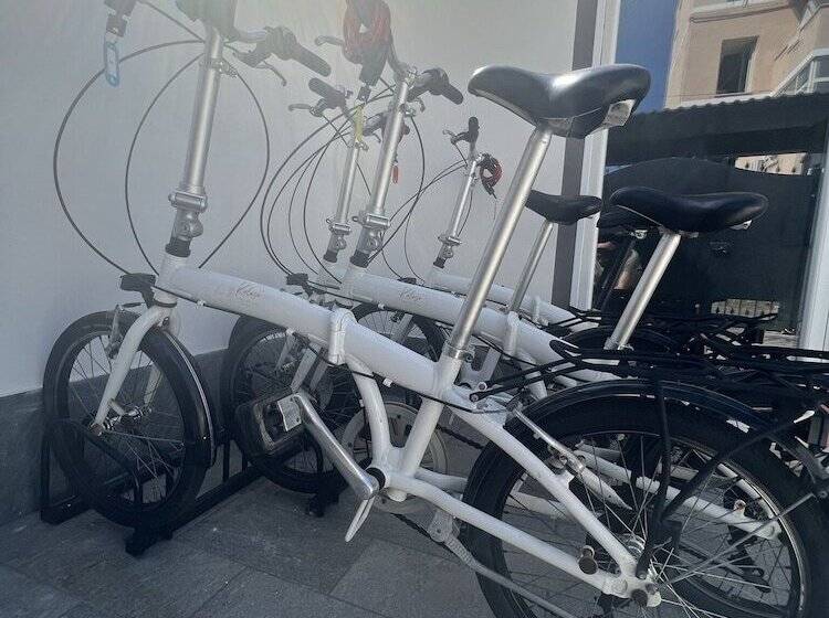 Пансион Kalasó Design Guest House   Rome Airport