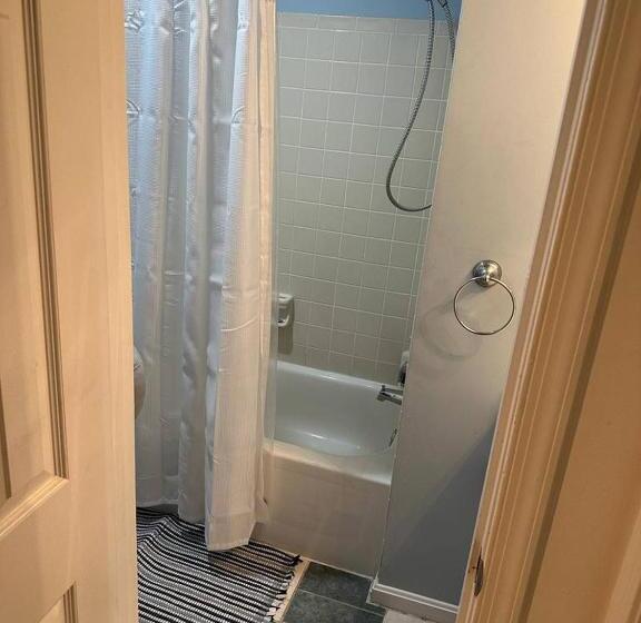 Пансион Room In House   The    Modern    Gem