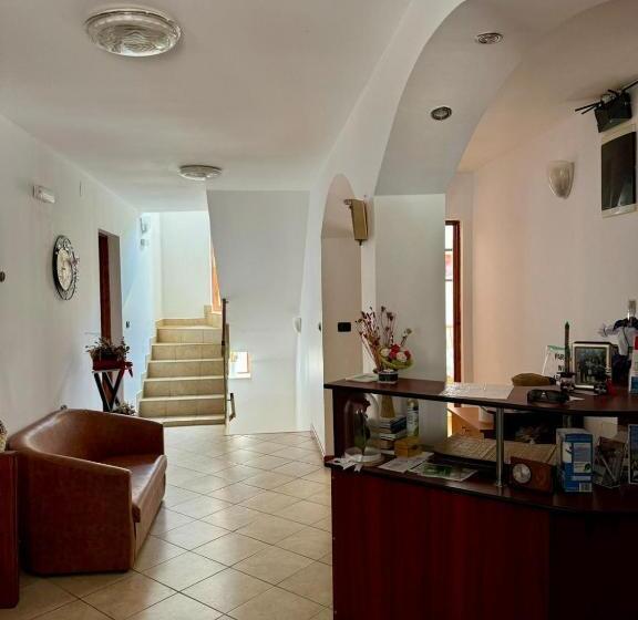 פנסיון Vila Marina