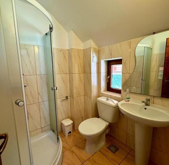 פנסיון Vila Marina