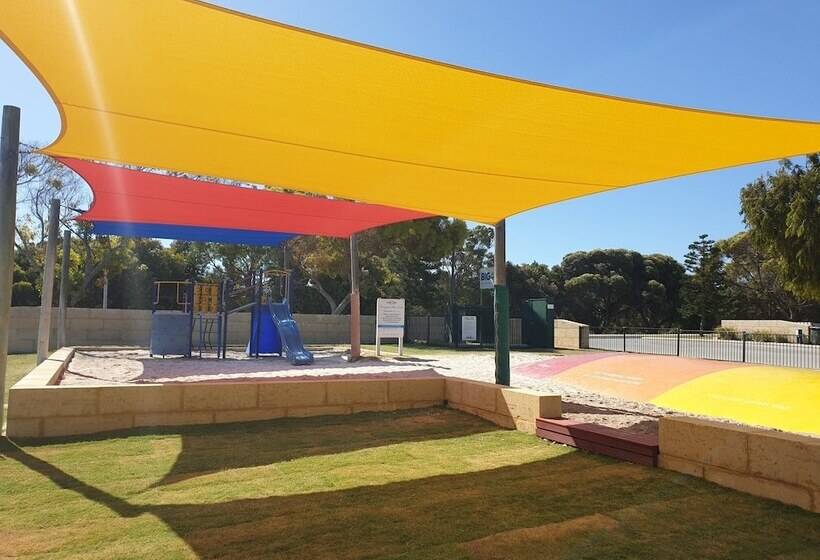 Курорт Big 4 Tasman Holiday Parks   Ledge Point