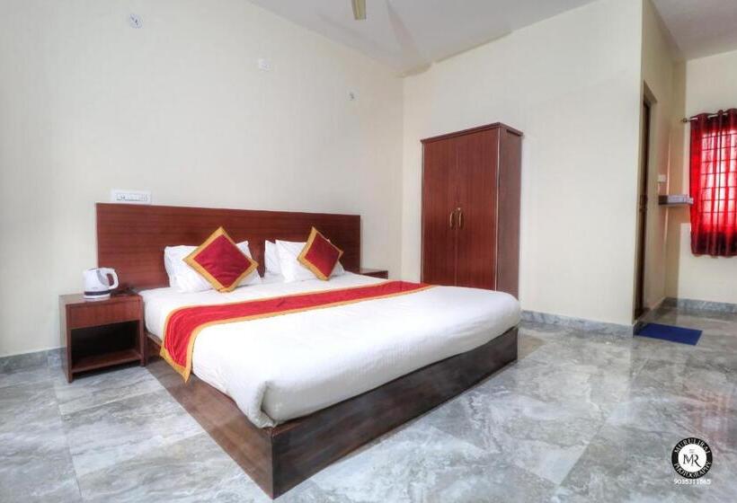 리조트 Coorg Avani Holiday Inn