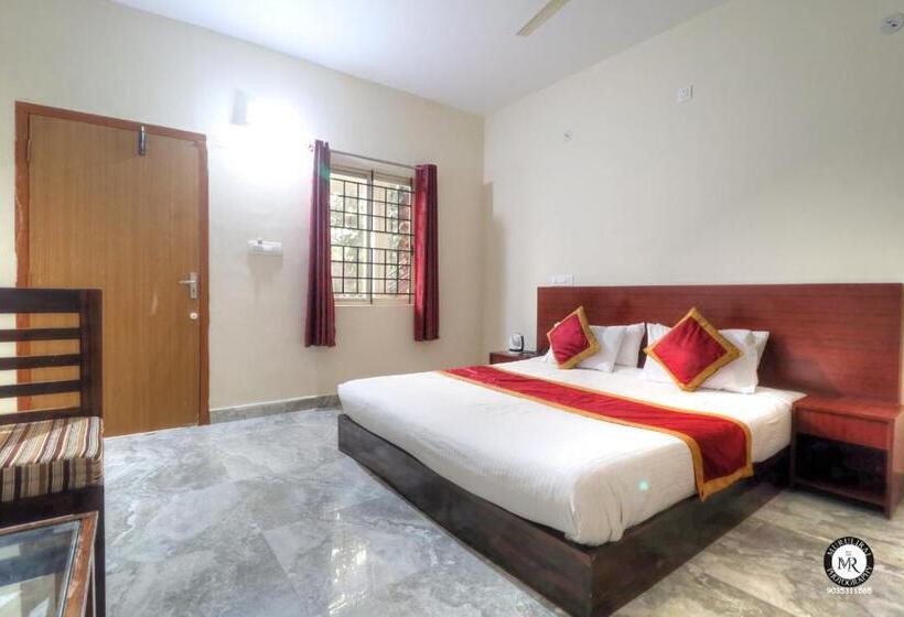 리조트 Coorg Avani Holiday Inn