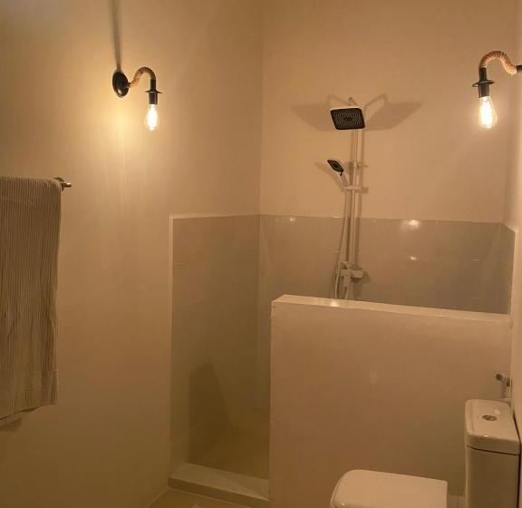 ユースホステル Cactus Lodge Zanzibar