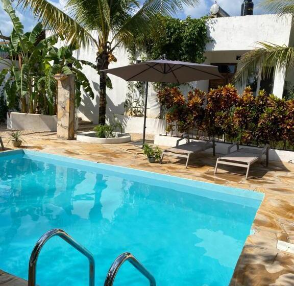 ユースホステル Cactus Lodge Zanzibar