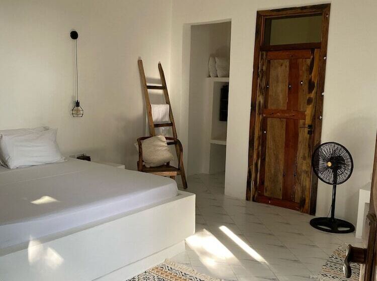 ユースホステル Cactus Lodge Zanzibar