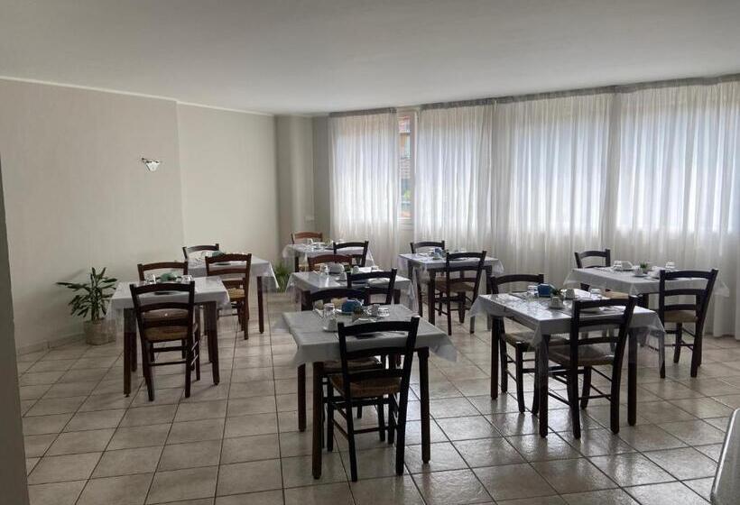 ベッドアンドブレックファースト Atlas