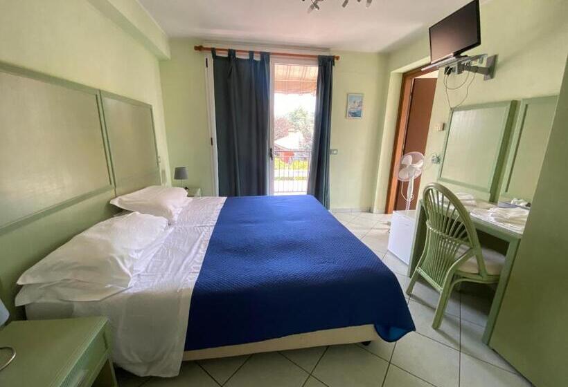 ベッドアンドブレックファースト Atlas